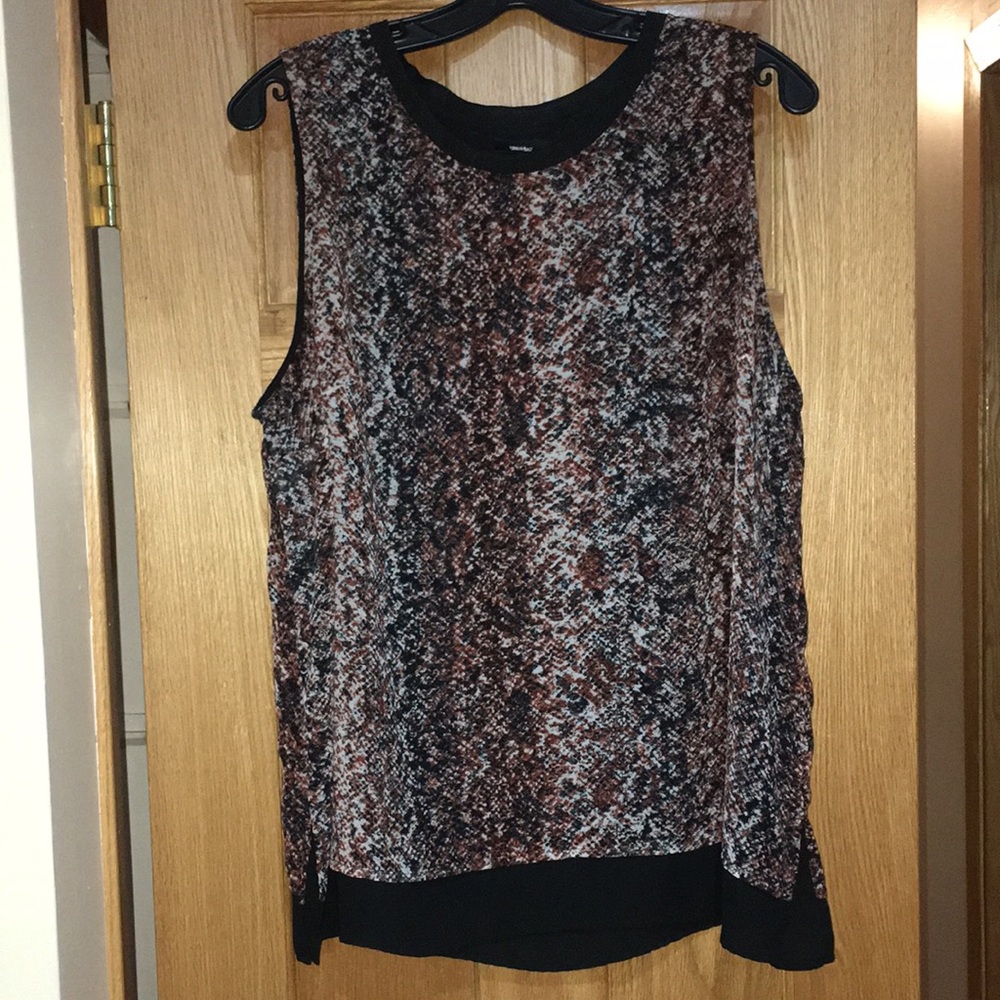 Snakeskin print sleeveless top